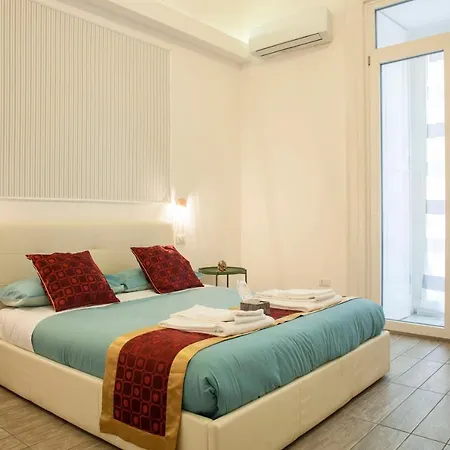 Martucci Avenue 那不勒斯